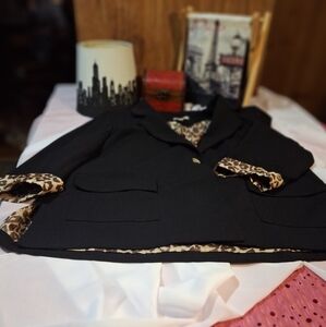 Andree By Unit Black Blazer with Leopard Print Lining Size 2X
